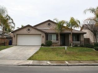 11809 Stratosphere Ave, Bakersfield, CA 93312