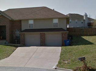 573 Peachum Rd, Nixa, MO 65714