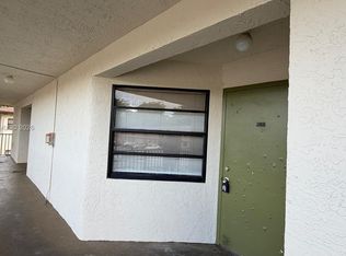 4010 Lakeside Dr #4010, Fort Lauderdale, FL 33319