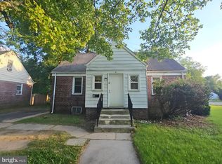 18 Regional Dr, Carneys Point, NJ 08069