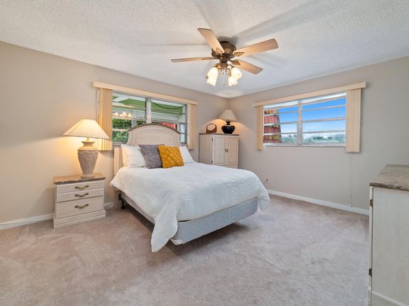 22615 SW 66th Ave APT 307