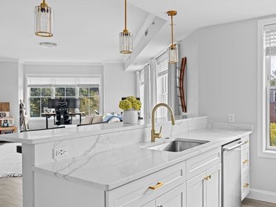 131 Eliot St #312, Milton, MA, 02186