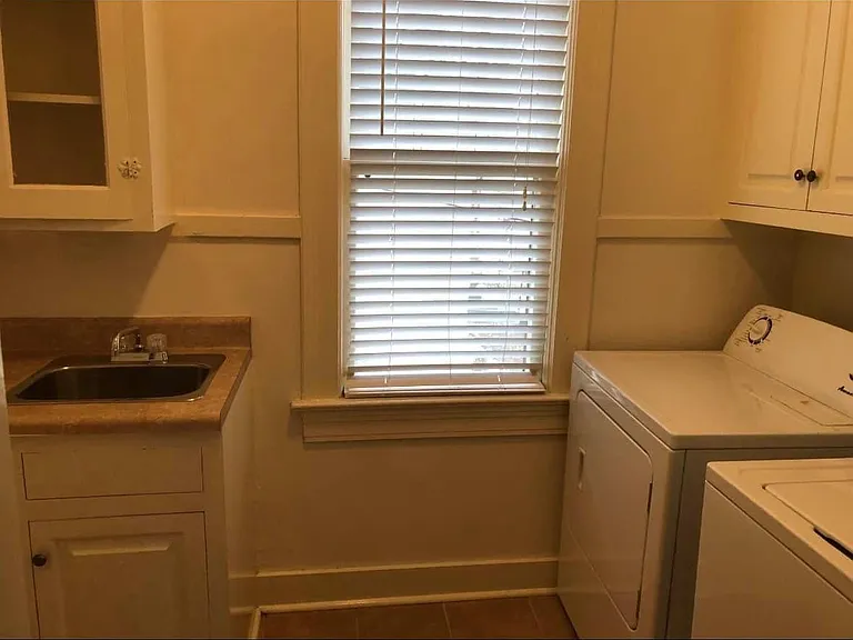 949 Carlisle St #1 — Photo 9