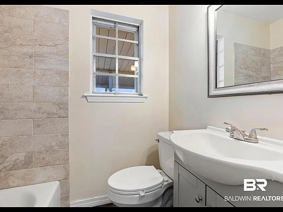 5th image of 21 Frances St