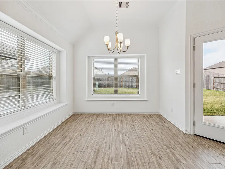 4838 Albany Ridge Ln — Photo 9