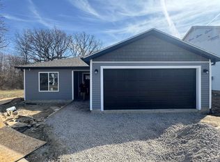 3611 Lindbergh Blvd, Fort Wayne, IN 46806