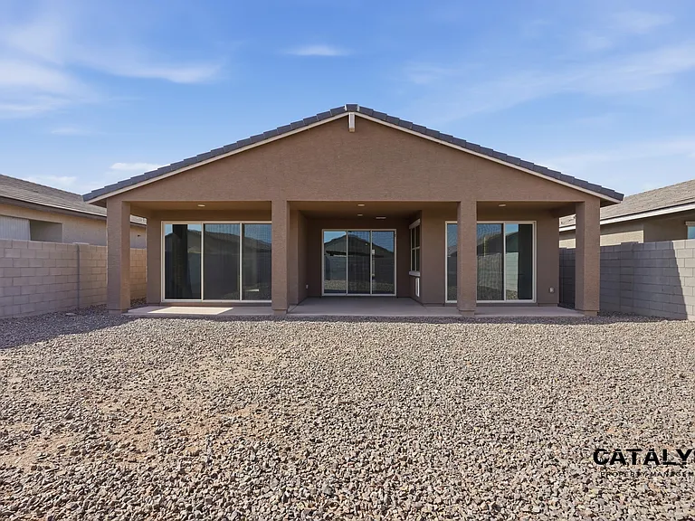 6926 W Winston Dr — Photo 37