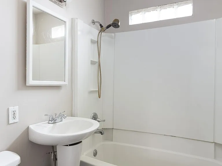 4913 Appleton Ave — Photo 10