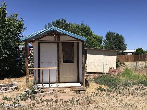 4th image of 1650 Juniper Dr
