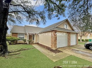 9211 Shadow Crest Dr, Converse, TX 78109
