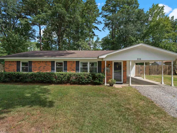 215 Ralph St, Longview, TX 75605