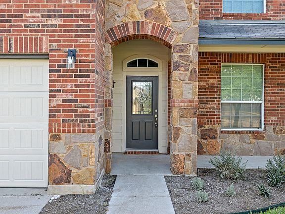 3rd image of 6540 Deming Dr