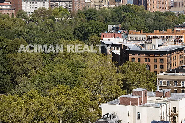 Sold by Aciman Realty LLC | media 7