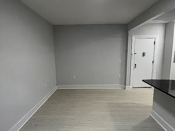 4th image of 560 W 151st St #3A