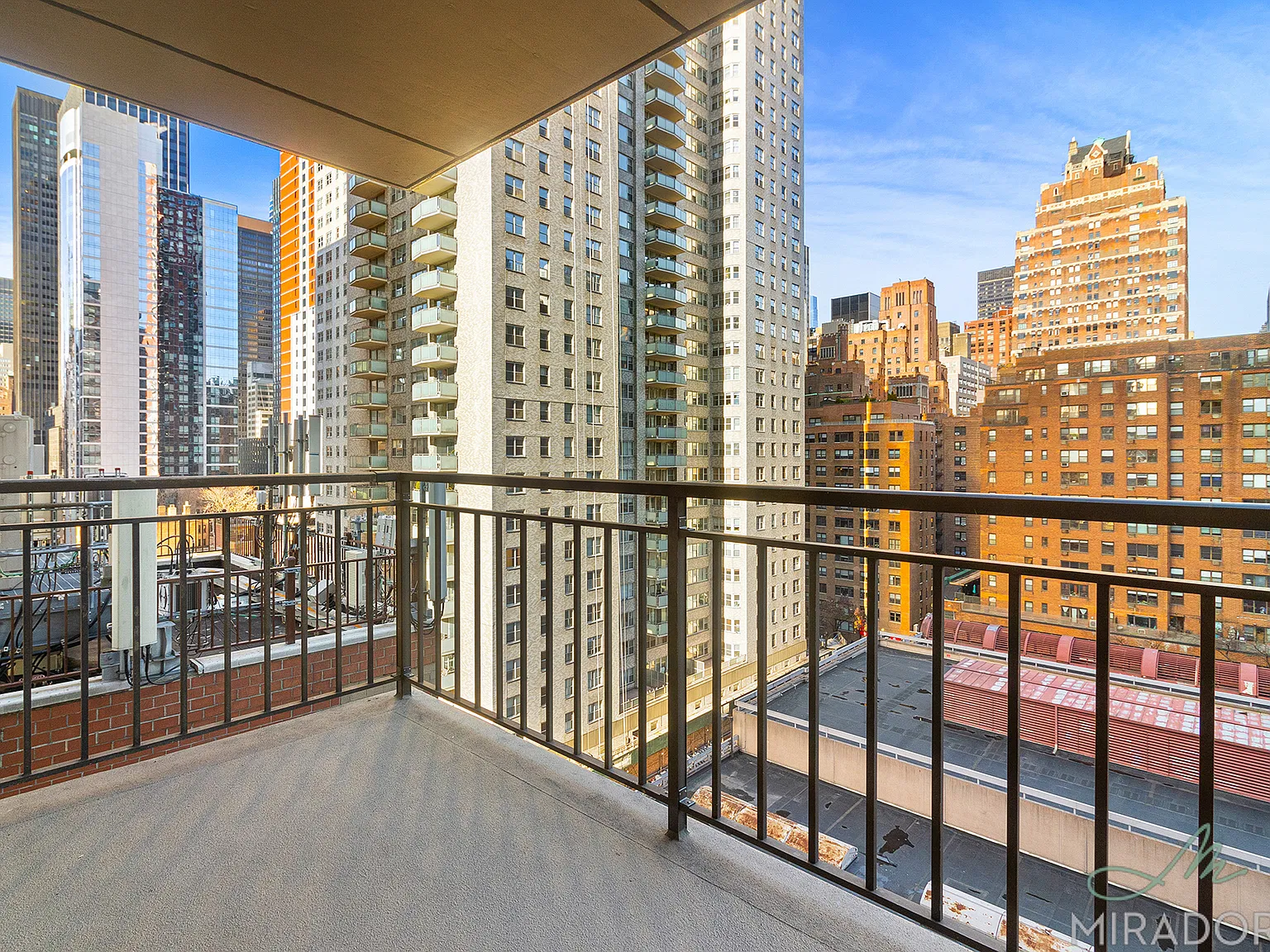 330 East 39th Street — Photo 3
