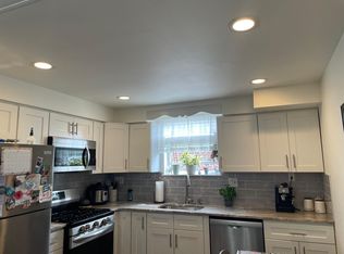 2334 Benson St FLOOR 2, Philadelphia, PA 19152