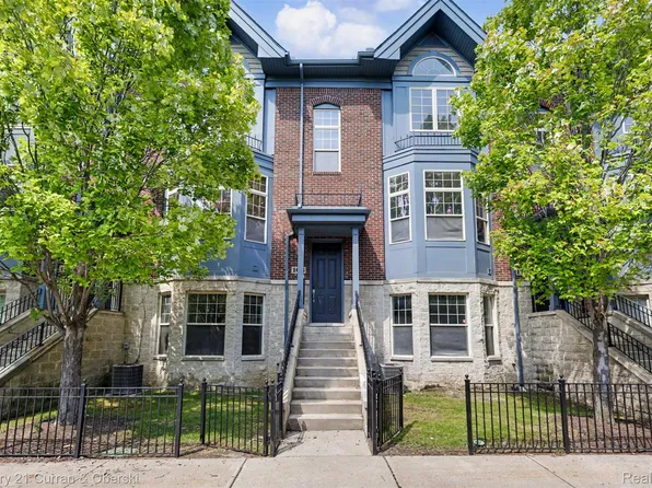 108 Adelaide St, Detroit, MI 48201