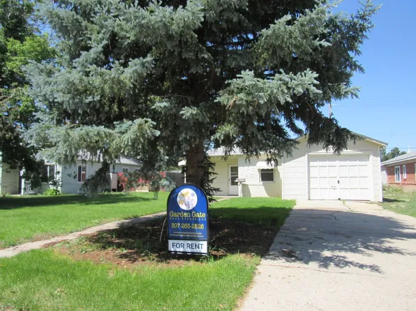 226 N Lennox St, Casper, WY 82601