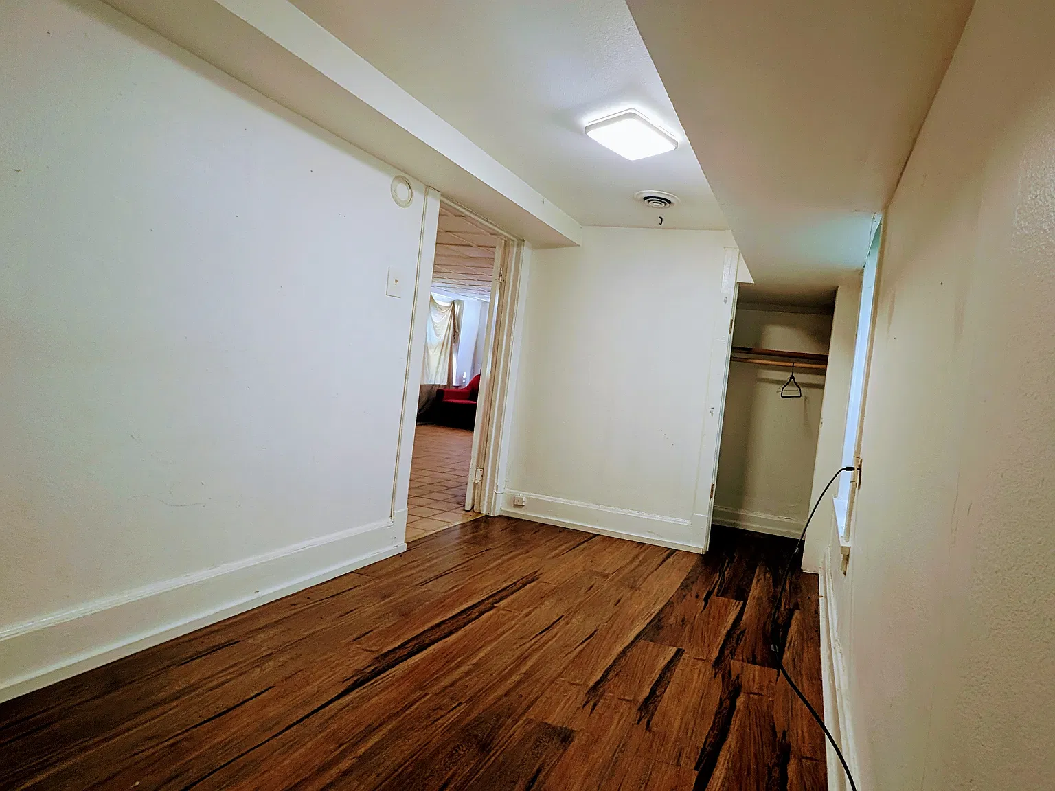 2 bed, 680 sqft, $1,800 — Photo 2