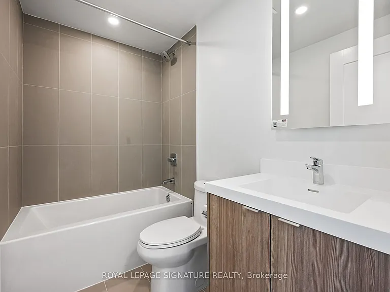 60 Central Park Dr #2306 — Photo 23