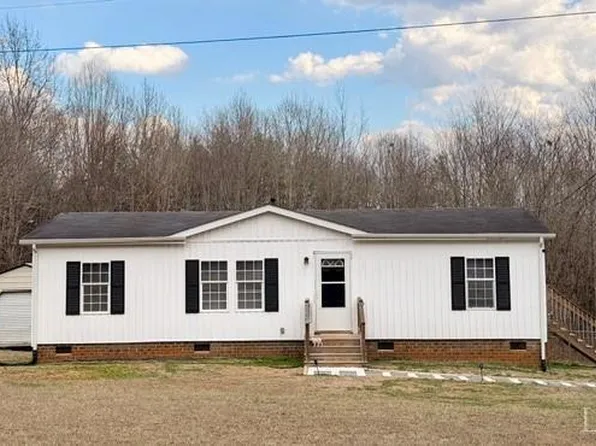 4378 Hummingbird Ln, Concord, VA 24538