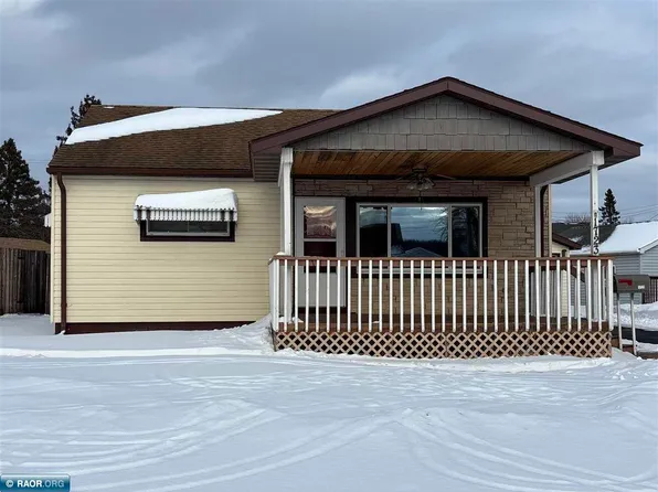1723 Merryview Ln, Hibbing, MN 55746