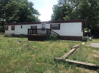 79 Rock Rd, New Canton, VA 23123