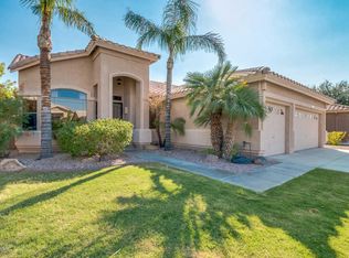 8957 W Salter Dr, Peoria, AZ 85382