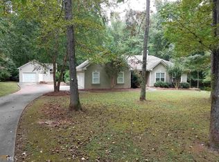95 Valley North Dr, Newnan, GA 30263