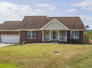 131 River Bend Dr, Pegram, TN 37143