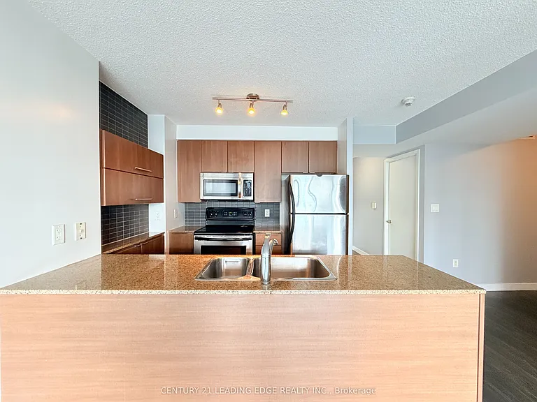 11 Brunel Ct #1501 — Photo 7