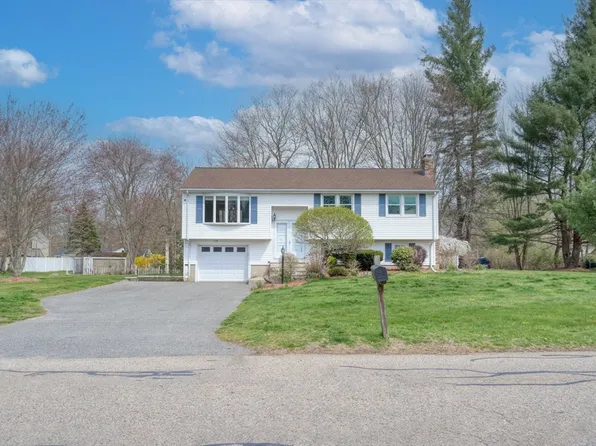 139 Ann St, Raynham, MA 02767