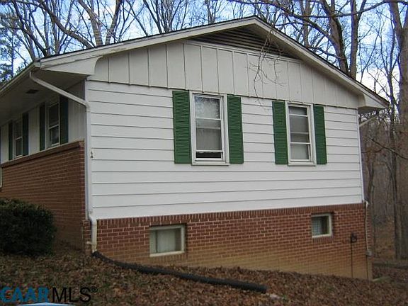 3rd image of 233 Holman Creek Ln