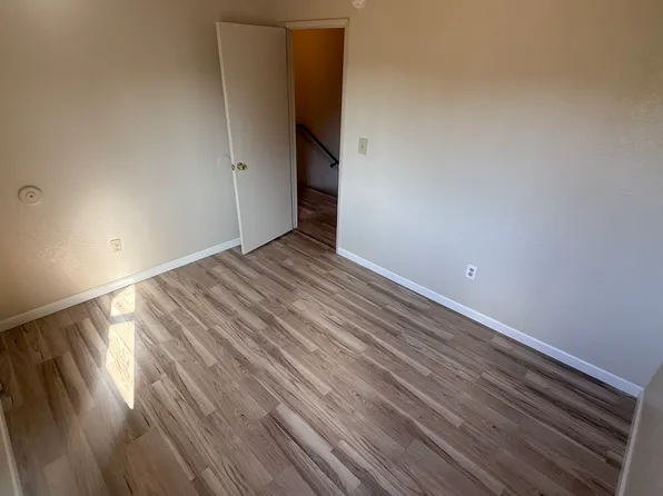 1125 Colorado Ave #14, Turlock, CA 95380