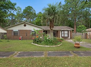 842 Meadow Ln, Fort Walton Beach, FL 32547