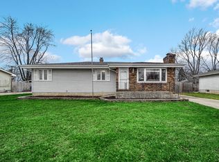 9418 Cleveland St, Crown Point, IN 46307