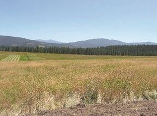 822 Barzee Rd #L, Colville, WA 99114