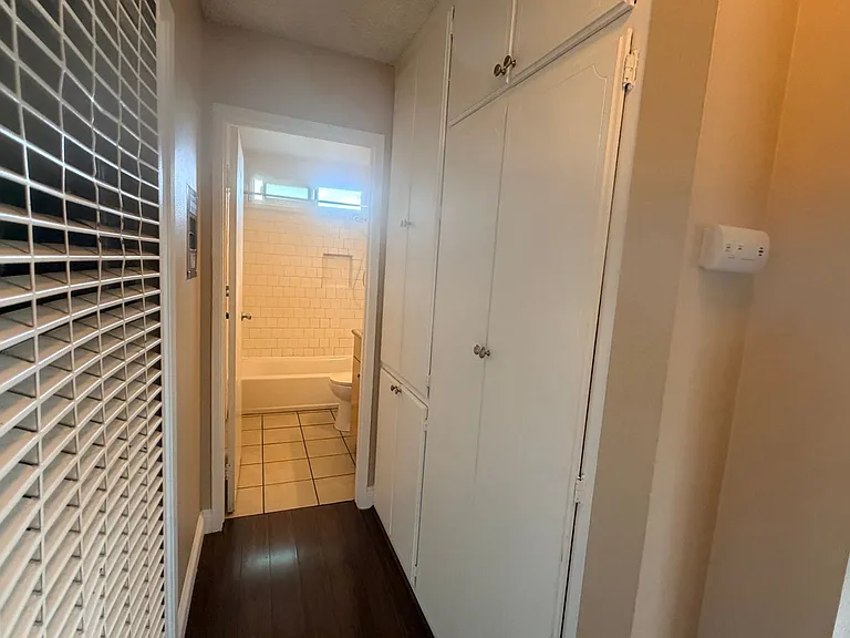 410 - 436 CA-202 — Photo 13