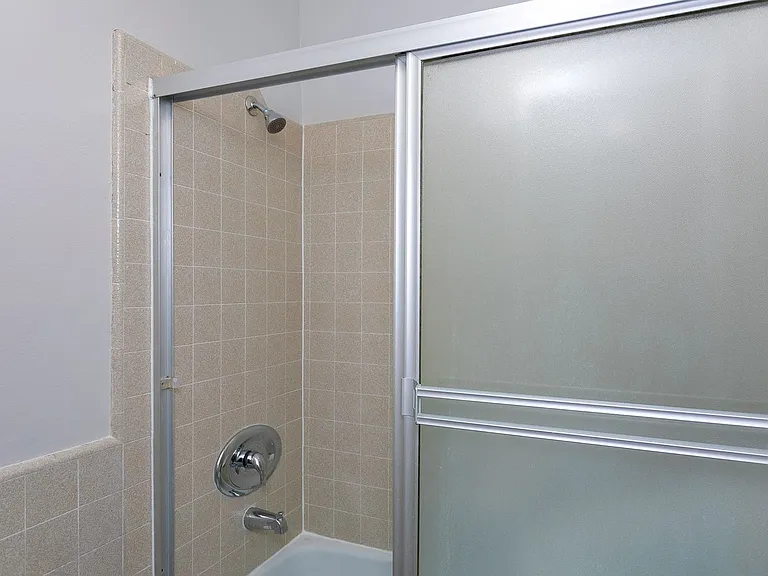 men115 — Photo 15