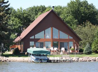 44920 W Pelican Dr, Watertown, SD 57201
