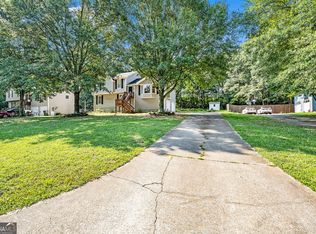 39 Lazy Water Dr, Cartersville, GA 30120