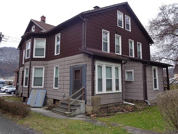 3rd image of 640-642 Napoleon St