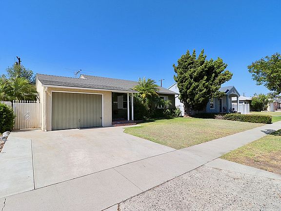 4th image of 11433 McLaren St