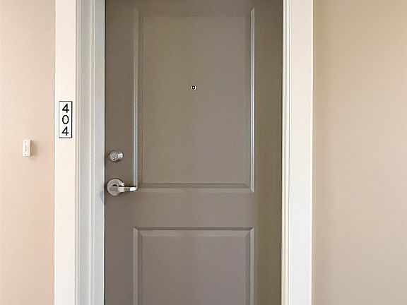 3rd image of 5631 Inlet Ave #404