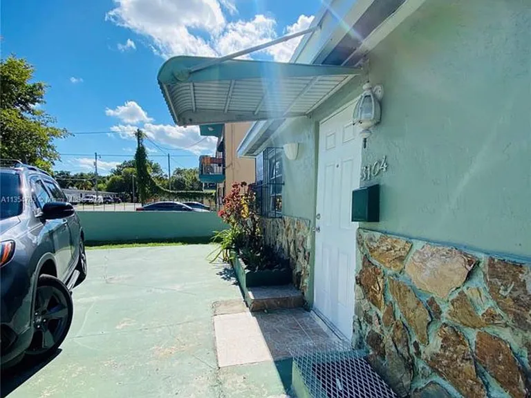 3104 NW 21st Ave #F — Photo 10