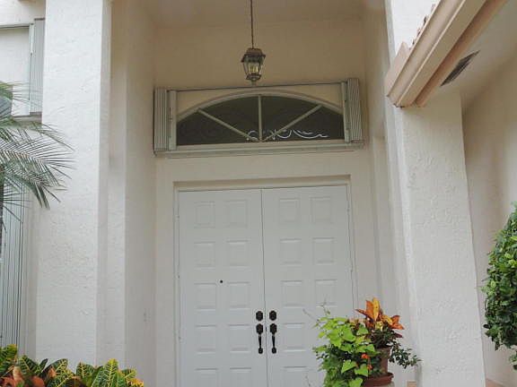 3rd image of 12325 Lakeridge Falls Dr