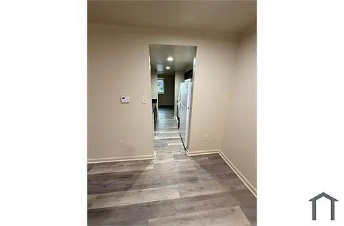 6976 Knighthood Ln Photo 1