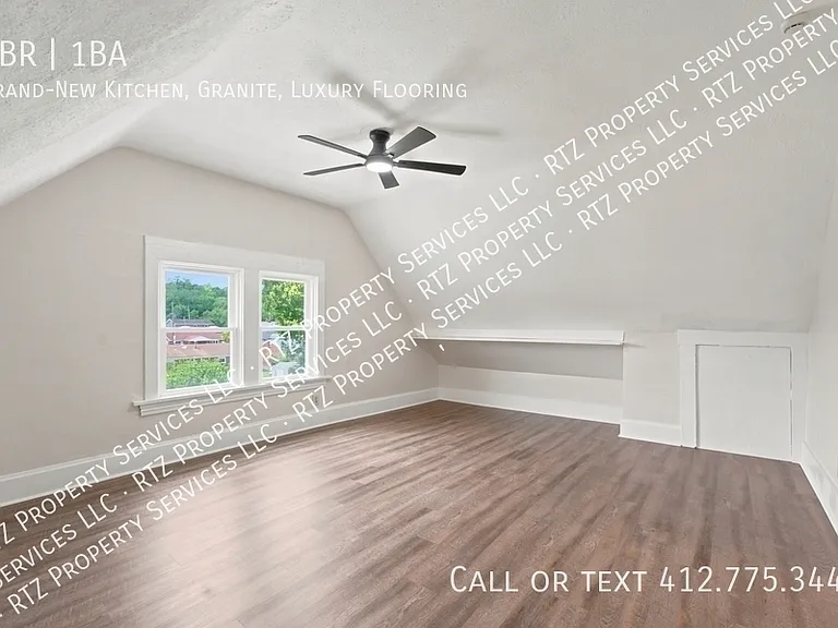 801 Vine St #2 — Photo 12