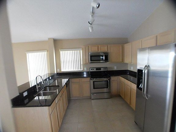 3rd image of 8046 Elmstone Cir