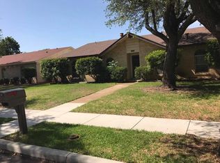 3137 Rainbow Dr, Grand Prairie, TX 75052